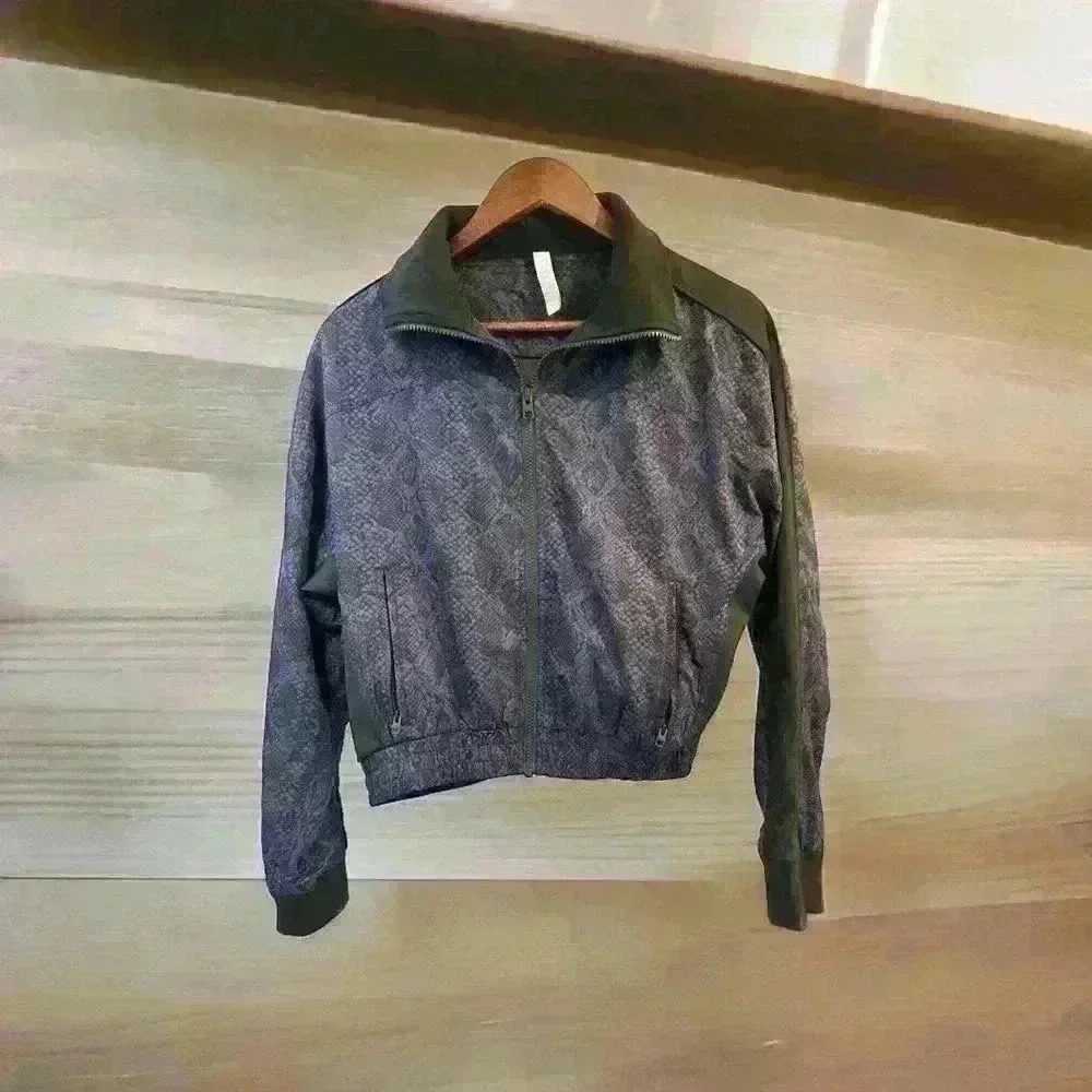 Athleta Brooklyn Reptile Snake Print Track Bomber Zip Jacket Size XXS‎